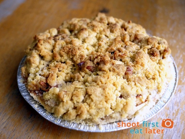 The Beehive Pastries- Apple Crumble P280 (small)