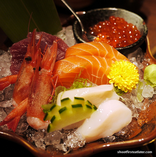 assorted sashimi platter